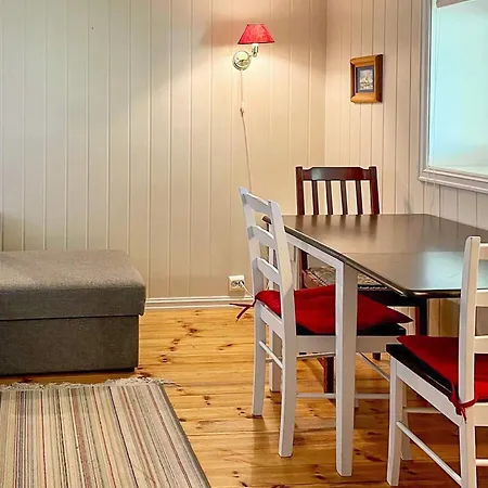 Apartament 4 Person In Laupstad