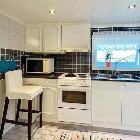4 Person In Apartamento